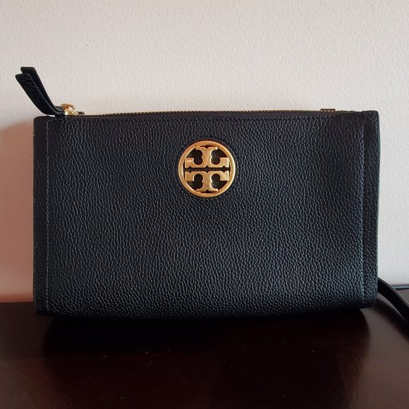 Tory Burch Bags Tory Burch Carson Zip Top Crossbody Bag Poshmark